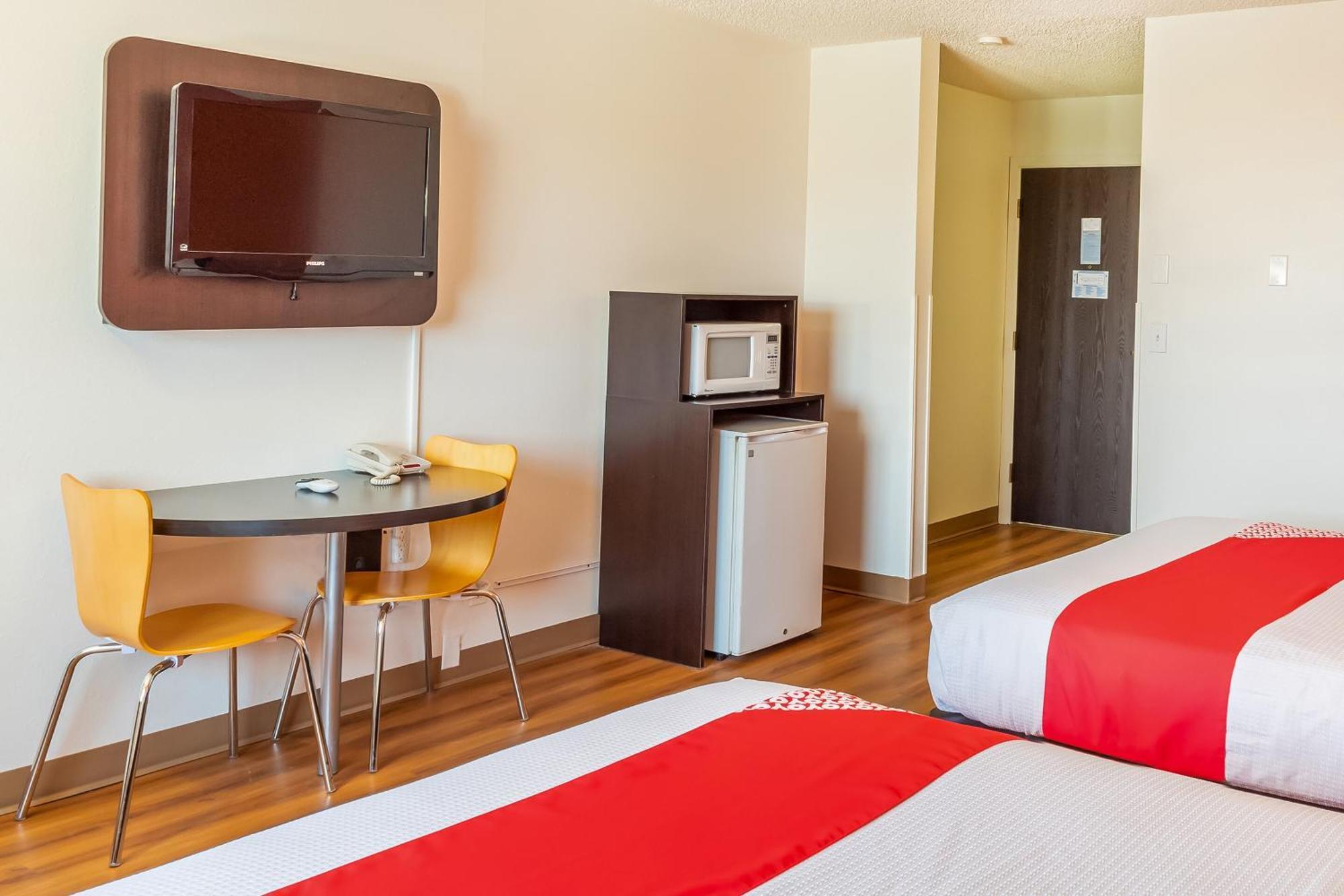 Oyo Hotel Shelby Mt Hwy 2 & I-15 Luaran gambar
